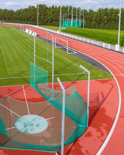 Aire de lancer Piste d'athlétisme Montaigu (85)