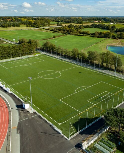Terrain de football Gazon synthétique Montaigu (85)