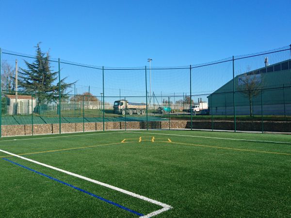 Cage Backstop baseball - Sportingsols, constructeur de sols sportifs et équipements sportifs